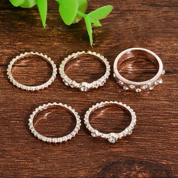 NEW 5Pcs/Set Crystal Rose Gold Stackable Ring Set - Picture 5 of 6